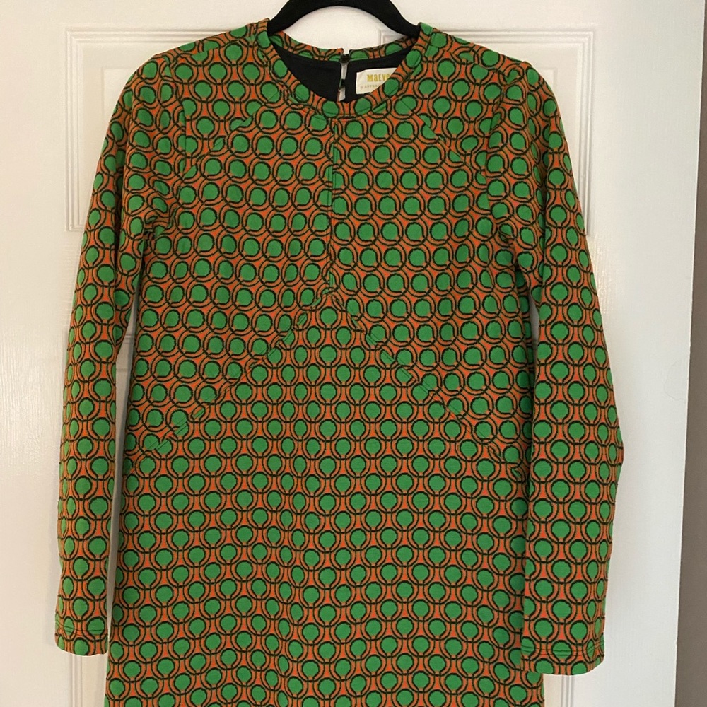 Anthropologie Maeve shift dress. Green and orange print. Size XS. NWT